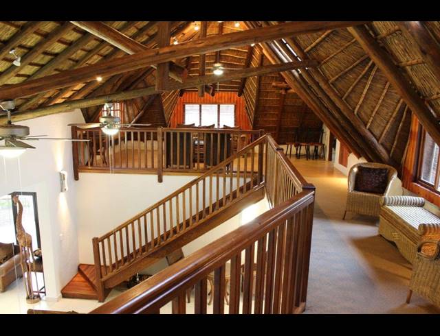 4 BEDROOM HOUSE FOR SALE IN LAKELAND ESTATE